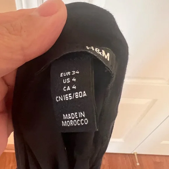 H&M - Picture 2 of 3